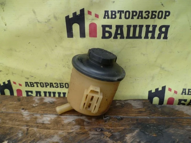 Бачок гур Nissan Almera 4911595F0B B10 CLASSIC QG16