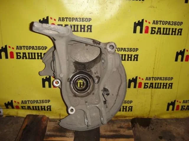 Кулак поворотный Audi A7 2010 8R0505432E, задний правый