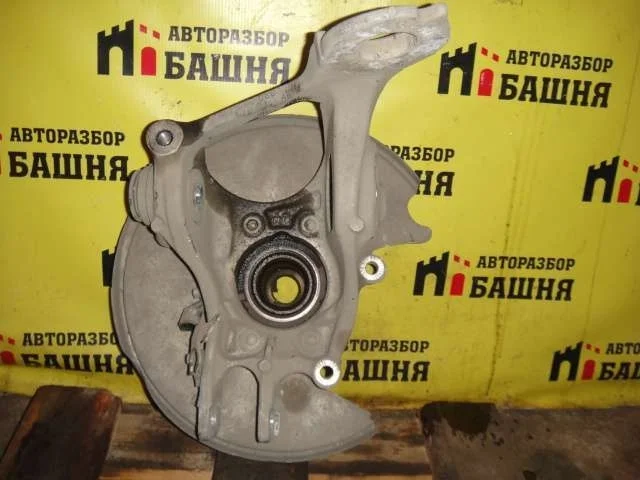 Кулак поворотный Audi A7 2010 8R0505431E, задний левый