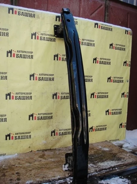 Усилитель бампера Audi Q3 8U0807309D, задний