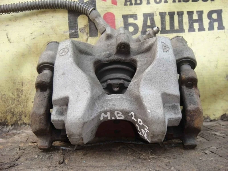 Суппорт тормозной Mercedes E-Class A2044231681 W207, задний правый