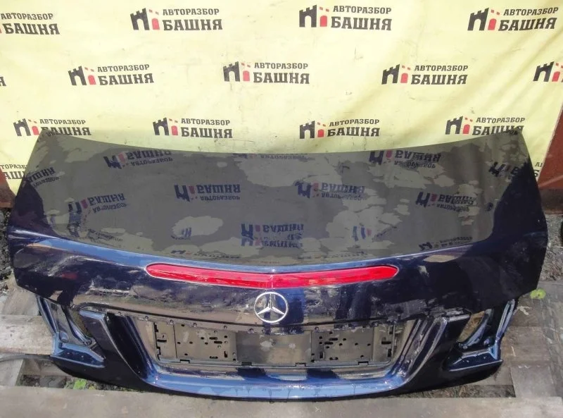 Крышка багажника Mercedes E-Class A2077500175 W207