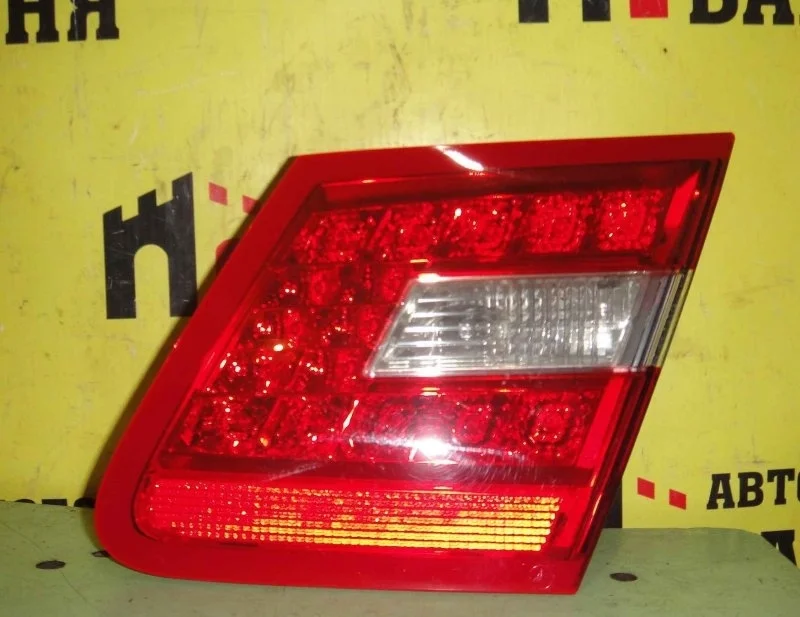 Фонарь Mercedes E-Class A2078200464 W207, правый