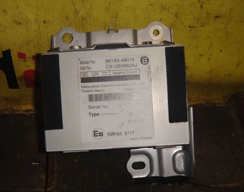 Блок управления Lexus RX450H 861A048010