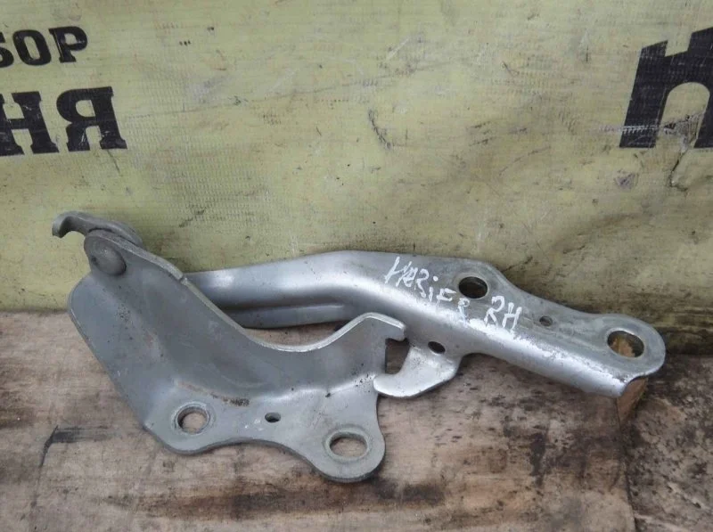 Петля капота Toyota Harrier 5341048030, правая