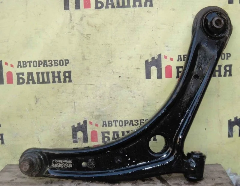 Рычаг Mitsubishi Outlander 4013A444 GF 4B12, передний правый