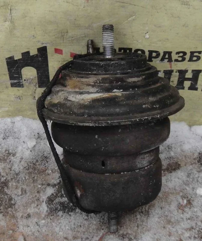 Подушка двигателя Jaguar XF C2Z10603