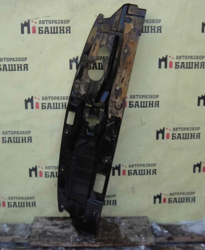 Накладка декоративная Mitsubishi Outlander 7450A753 GF 4B12