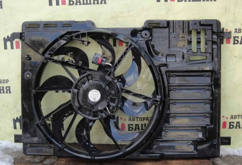 Диффузор радиатора Ford Kuga 2084887