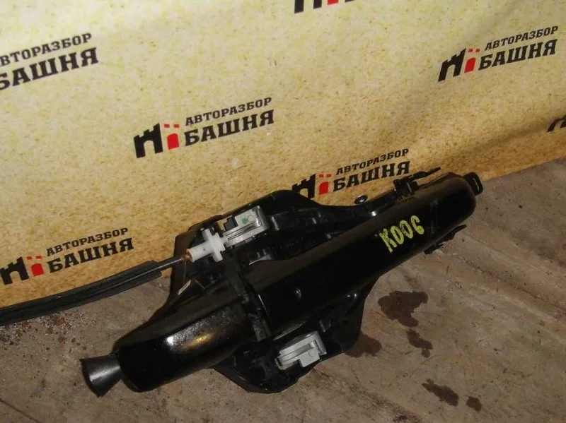 Ручка Land Rover Discovery Sport LR061200, задняя левая