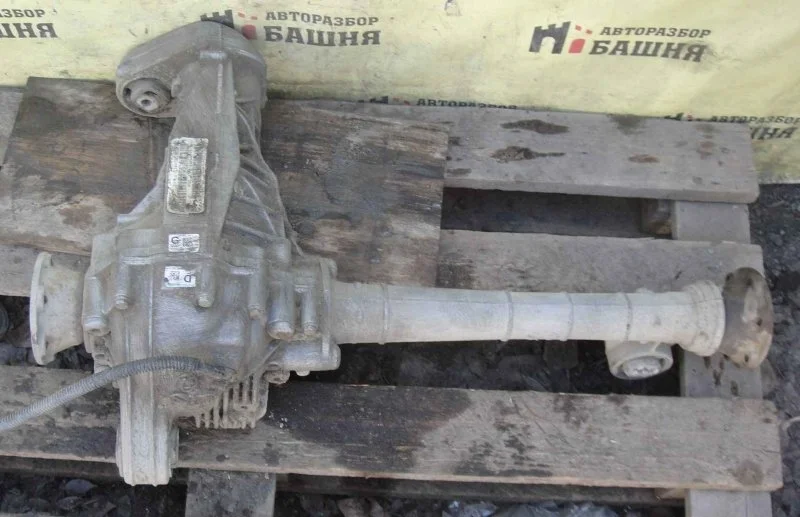 Редуктор Volkswagen Amarok 0C1409506B, передний