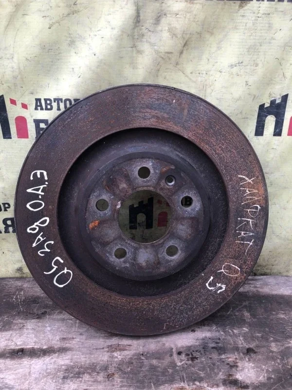 Диск тормозной Audi Q5 8W0615601K, задний
