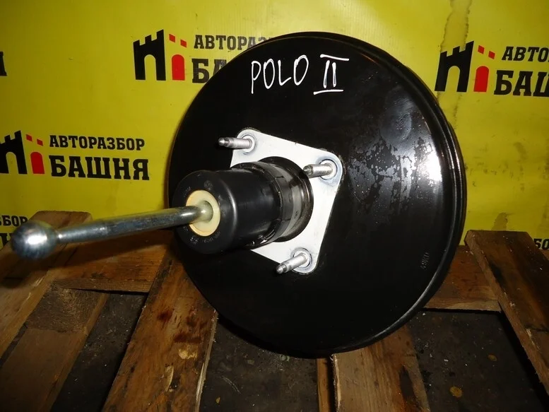Вакуумник тормозной Volkswagen Polo 2016 6R1614105G