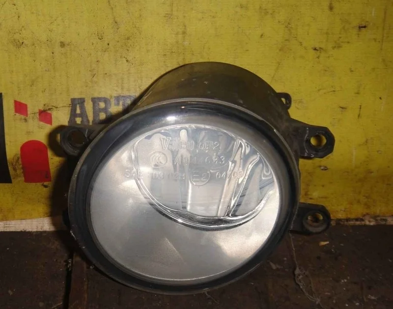 Фара противотуманная Lexus RX450H 812200D041, левая