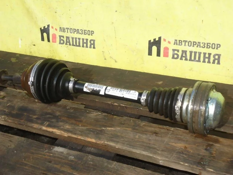 Привод Volkswagen Passat 2K3407271B, левый