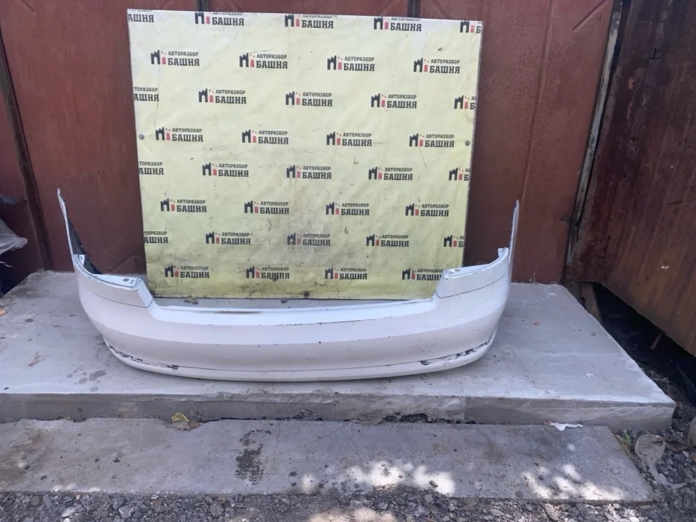 Бампер Skoda Octavia 2008 1ZU807421 A5, задний