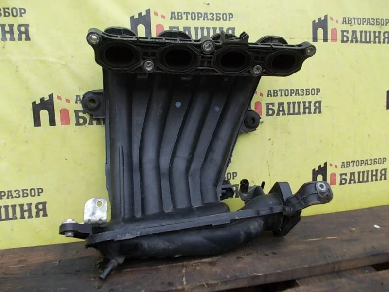 Коллектор впускной Nissan Tiida 14001EE00B C11
