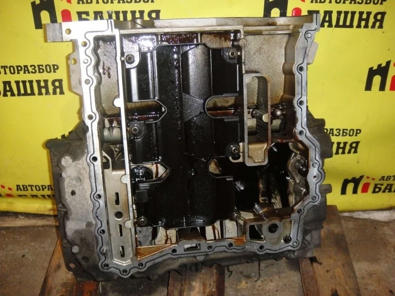 Поддон ДВС Audi A6 06E103601A