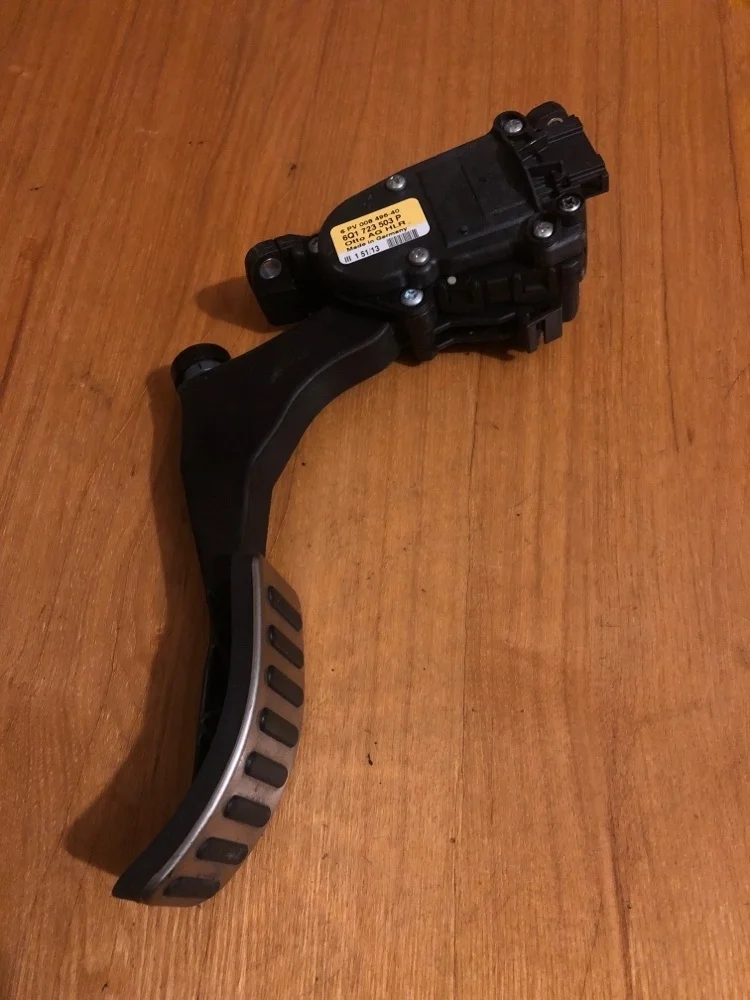 Педаль газа Skoda Fabia 6Q1723503P 2