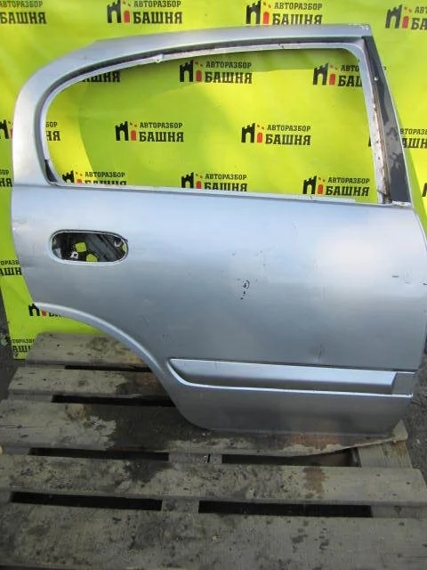 Дверь Nissan Maxima H21003Y5CA A33, задняя правая