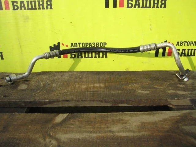 Трубка кондиционера Infiniti QX56 924807S010 JA60 VK56