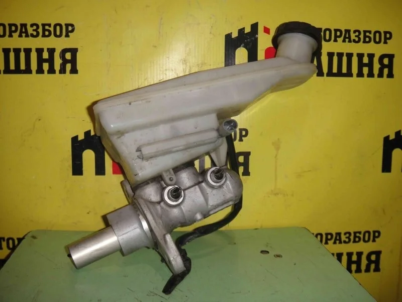 Главный тормозной цилиндр Mercedes B-Class A2464300301 W246