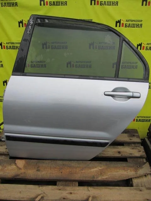 Стекло Mitsubishi Lancer MR525741 CS5A 4G18, заднее левое