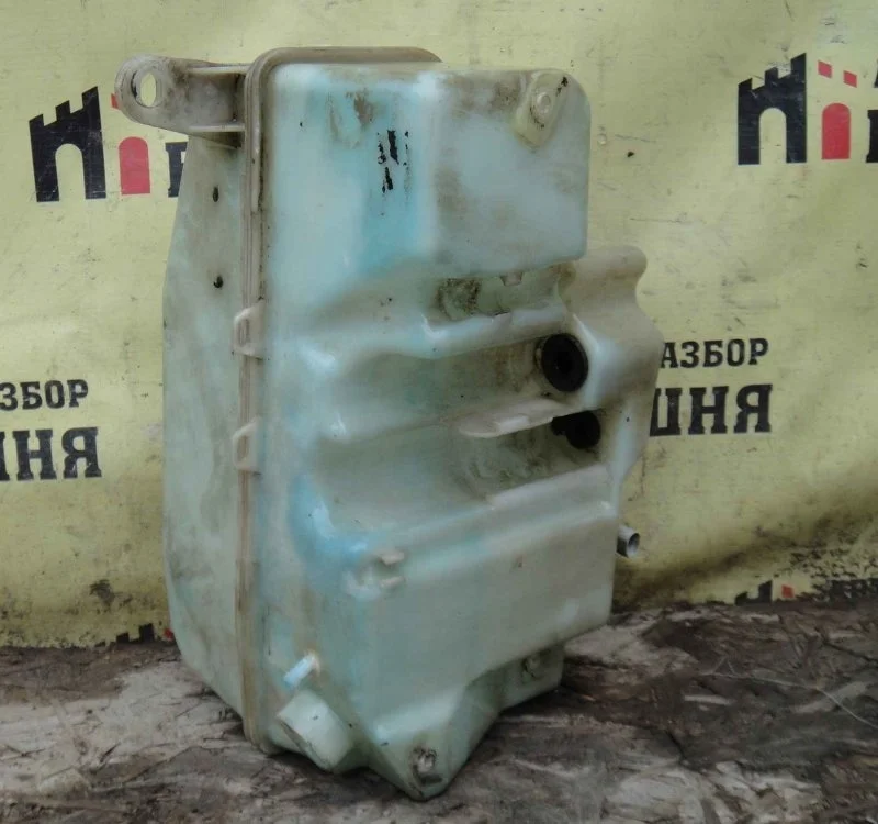 Бачок омывателя BMW 7 61667001942 E66