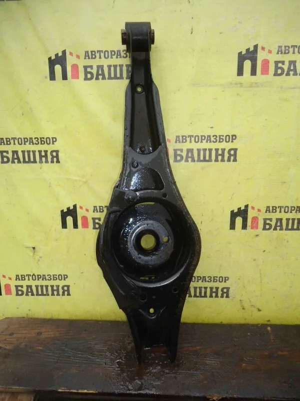 Рычаг поперечный Volkswagen Passat 1K0505311AB B7 CDAB, задний