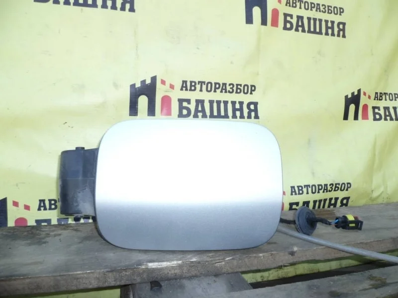 Лючок бензобака Skoda Superb 3T5809857B