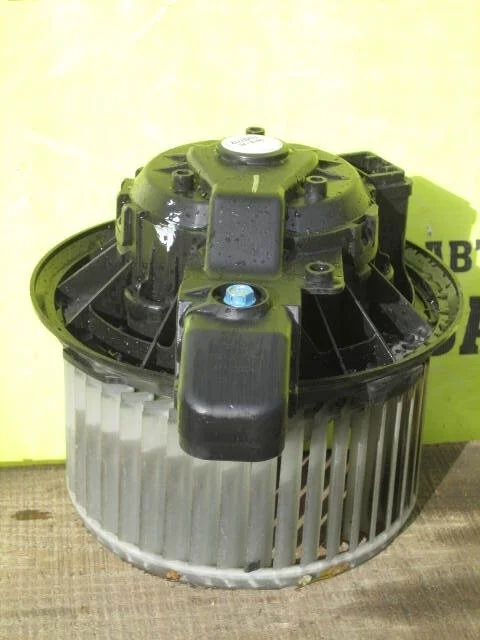 Моторчик печки Ford Explorer DG1Z19805D