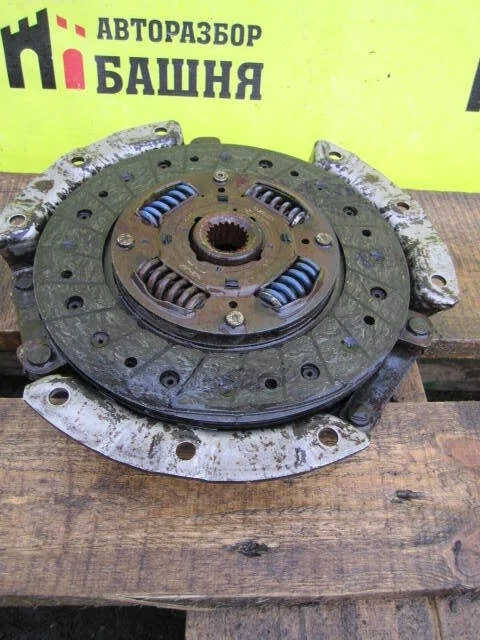 Диск сцепления Mitsubishi Lancer 2301A049 CS5A 4G18