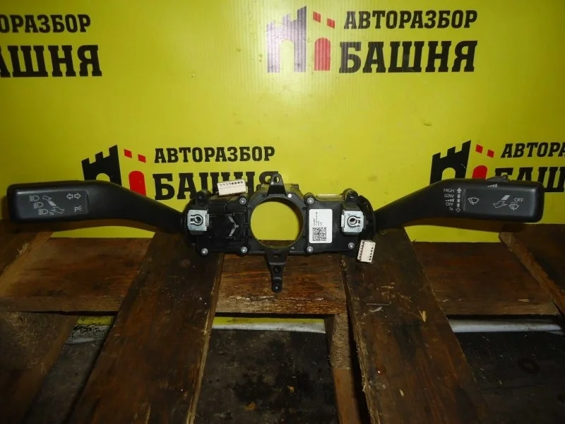 Подрулевой переключатель дворников Skoda Octavia 5K0953502K9B9 5A