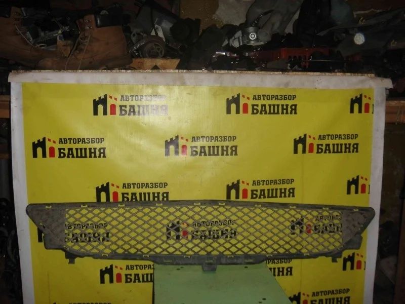 Решетка бампера Mercedes B-Class A2468851122