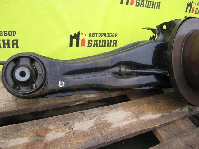 Рычаг Mitsubishi Lancer MR519134 CS5A 4G18, задний правый