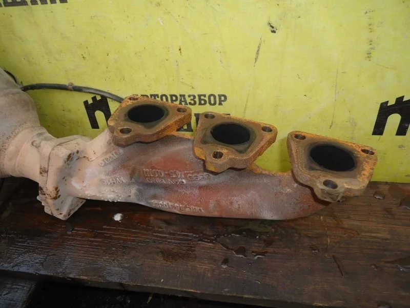 Коллектор выпускной Audi A6 06E253031AC C7