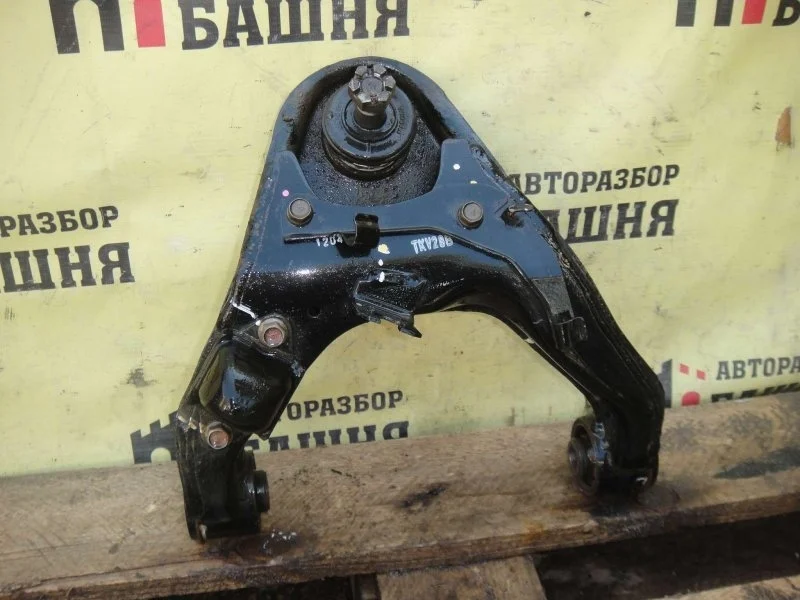 Рычаг подвески Mitsubishi L200 4010A147 KL1T, передний левый