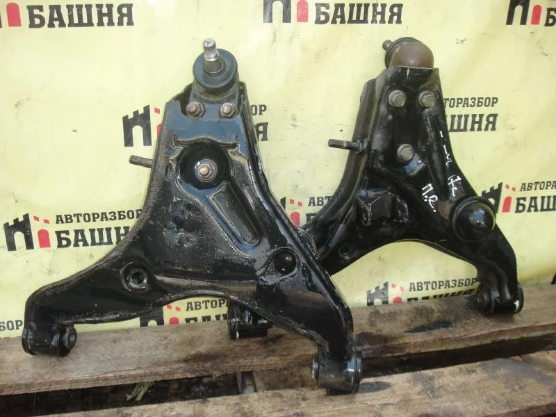 Рычаг подвески Mitsubishi L200 4013A471 KL1T, передний левый