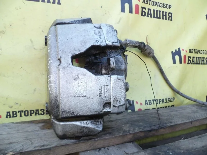 Суппорт тормозной Audi A4 8K0615123H B8, передний левый