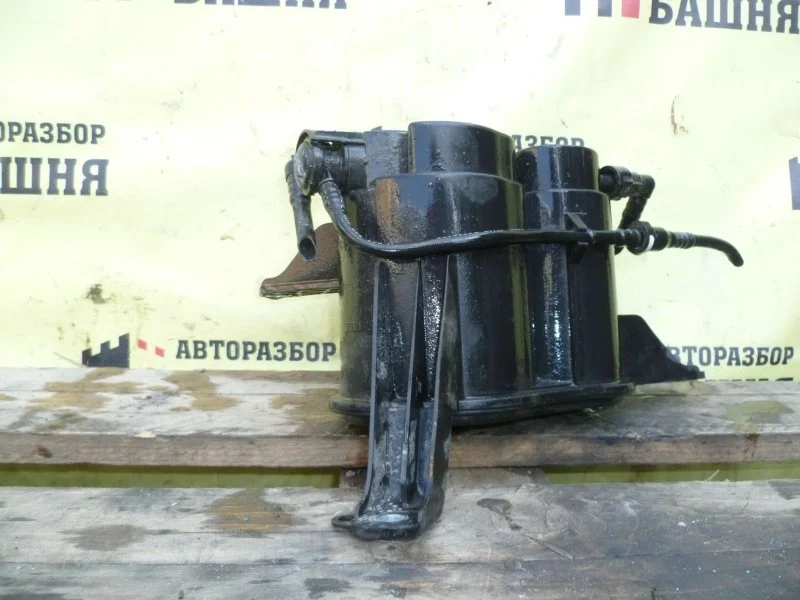 Абсорбер топливный Audi A4 8K0201799G B8