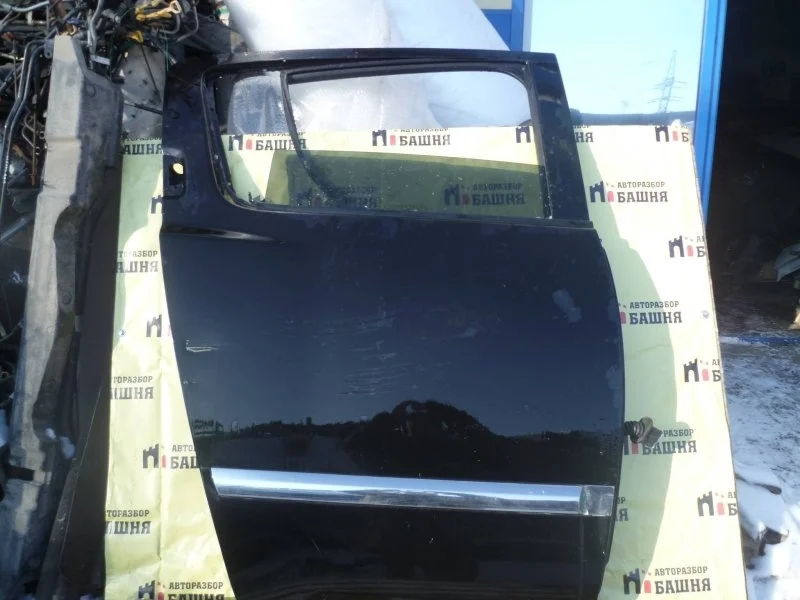 Дверь боковая Infiniti QX56 821007S630 JA60, задняя правая