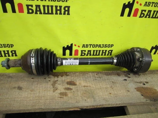 Привод Volkswagen Polo 6R0407761K, левый