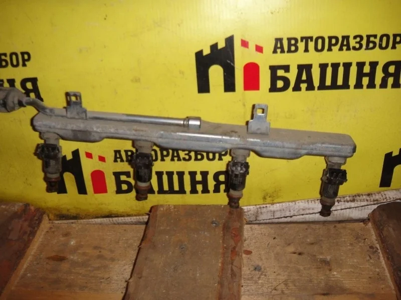 Форсунка топливная Honda Cr-V 16450RAAA01