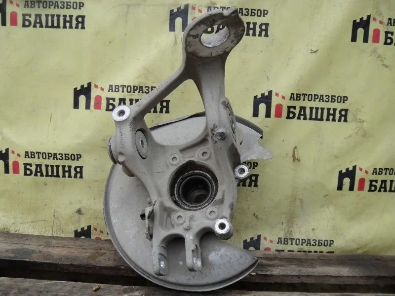 Кулак поворотный Audi Q5 8R0505431C, задний левый