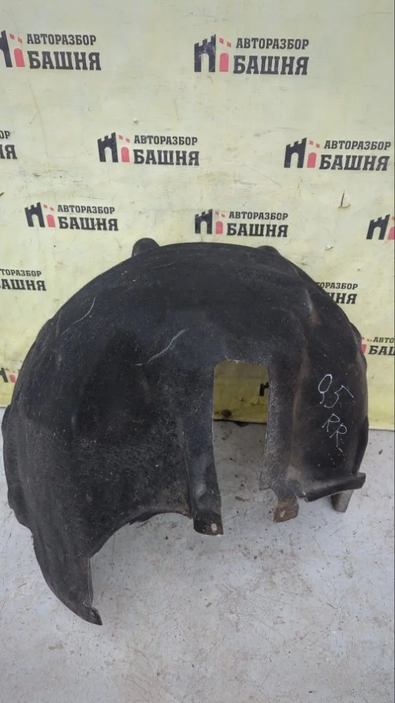 Подкрылок Audi Q5 8R0810172D, задний правый