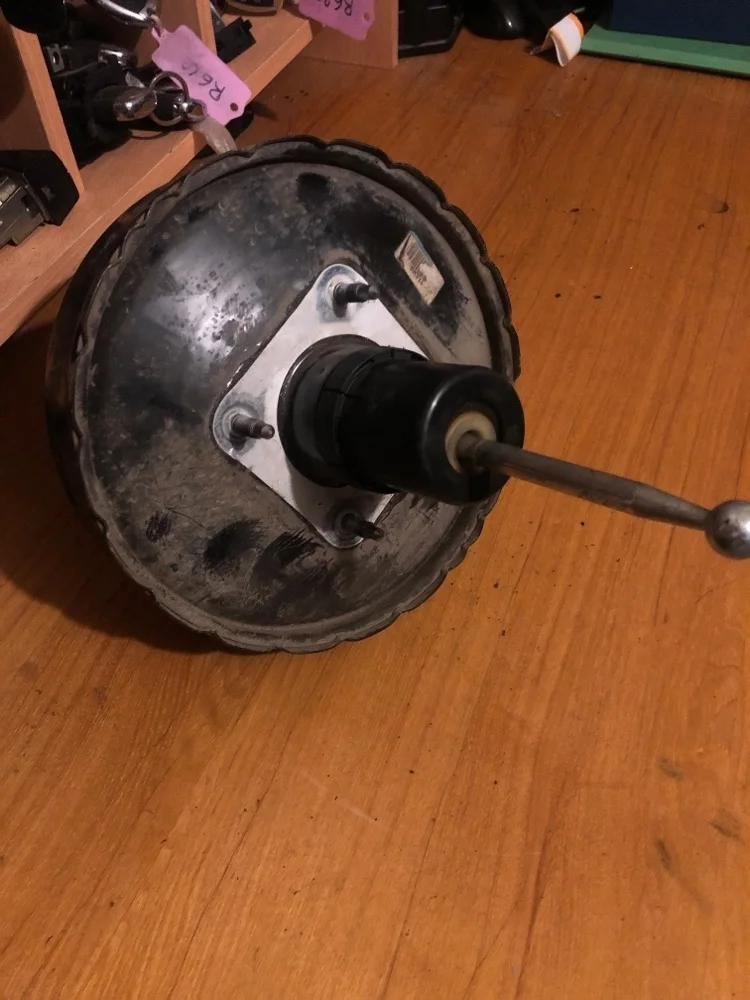 Вакуумник тормозной Skoda Fabia 6Q1614105T 2