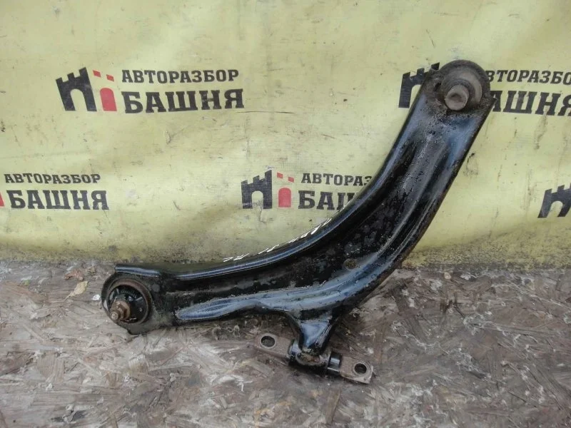 Рычаг Nissan X-Trail 54501JG00B T31, передний левый