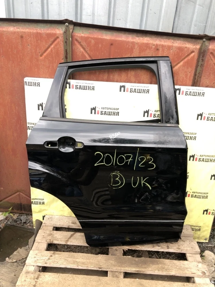 Дверь Ford Kuga 2018 2413515 M8DB, задняя правая