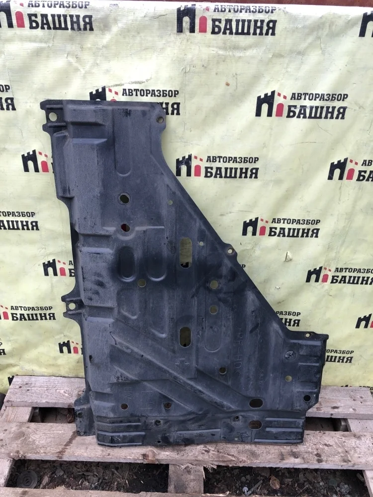 Защита днища кузова Lexus RX450 2010 5816748050 GYL15 2GRFXE, левая