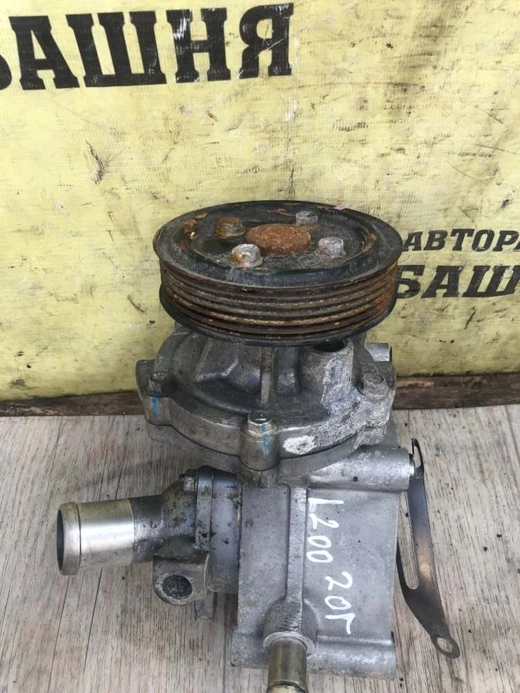 Помпа Mitsubishi L200 2019 1300A140 JLHFR6 4N14U